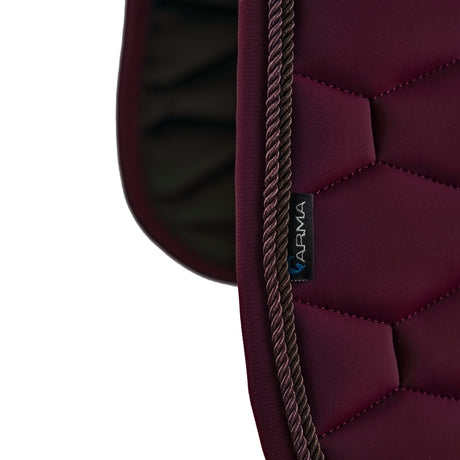 Shires Arma Eltar Dressage Saddlecloth #colour_black-cherry